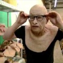 ปลอมตัวมา