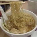 หมี่เกี๊ยวร้านใหม่ ชาย4หญิง1