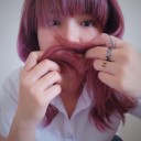 แม่แมวอ้วนสองตัว