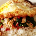 หนุ่มติดกะเพรา