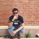 เตียงนอนสีขาวอันนุ่มเด้งน่านอน