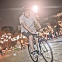 หนุ่มน้อยสองล้อ