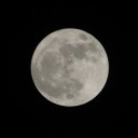 ดวงจันทร์ดวงกลมกลม