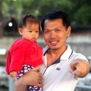 พ่อน้องออม