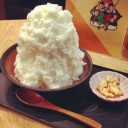 น้ำแข็งใสราดนม