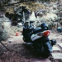 โปรดอยู่ในความสนุก