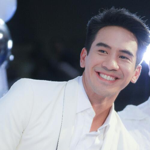 ตากลมนั่งตากลม