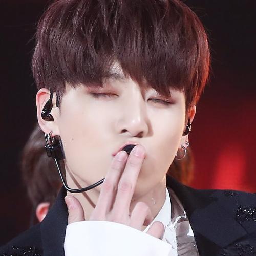 สมาชิกหมายเลข 5618435