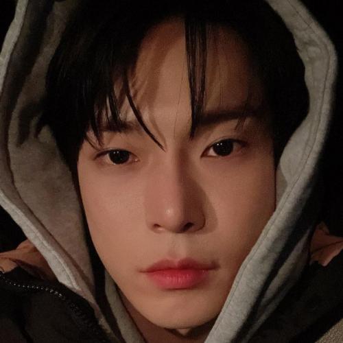 สมาชิกหมายเลข 6830584