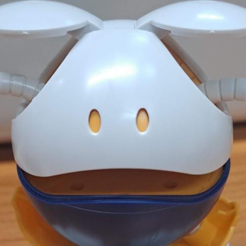 ลุงหมีสีลูกพลับ