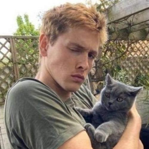 สมาชิกหมายเลข 8599380