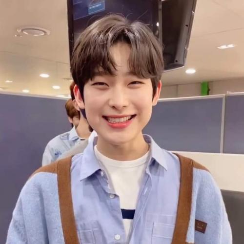 สมาชิกหมายเลข 5089662