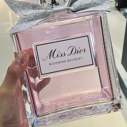 สมาชิกหมายเลข 1376783