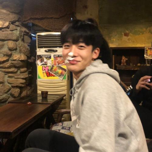 สมาชิกหมายเลข 5717070