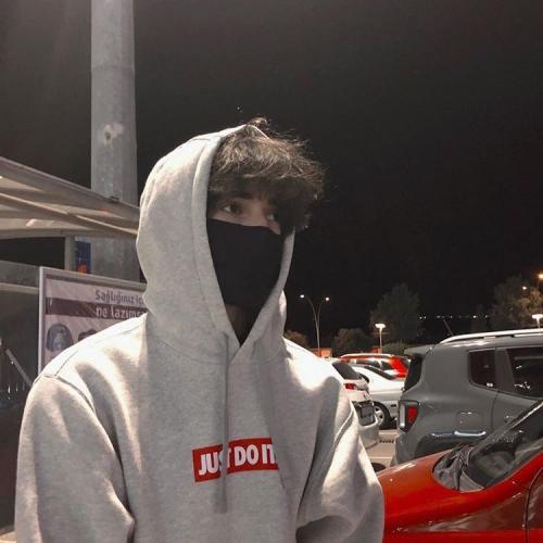 สมาชิกหมายเลข 5548371