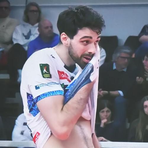 สมาชิกหมายเลข 8738989