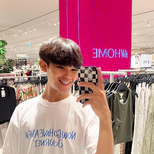 สมาชิกหมายเลข 4222771