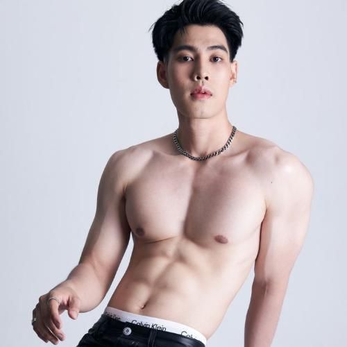 เอิร์ธผู้บ่าวจากเมืองงามชายแดน