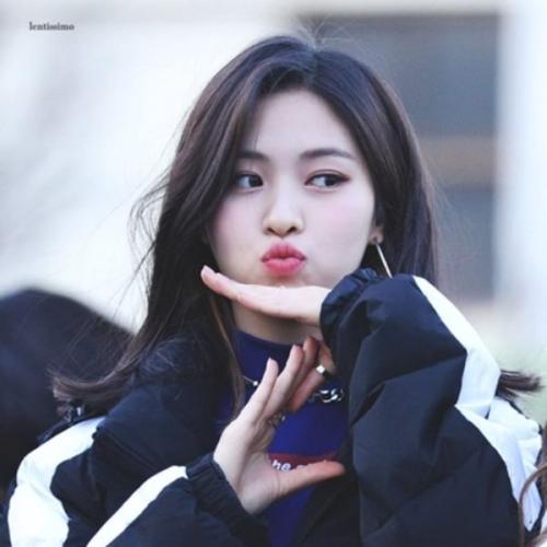 สมาชิกหมายเลข 5872675