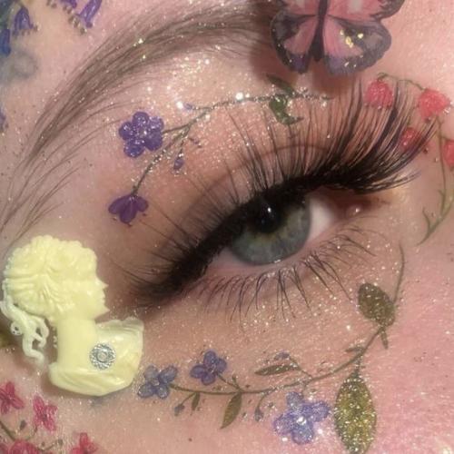 สมาชิกหมายเลข 5905755