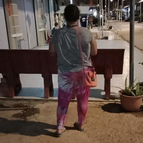 กลิ้งไป