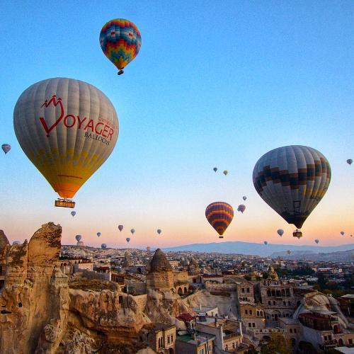 คนเหงาบนดาวพลูโต