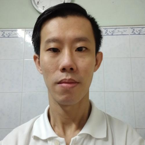 หนุ่มใหญ่เหนือเมฆ