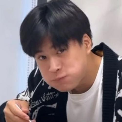 สมาชิกหมายเลข 8104976