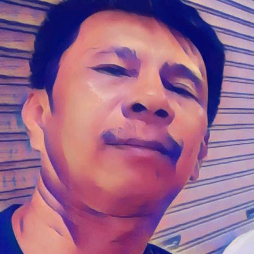 หนุ่มใหญ่วัยกลางคน