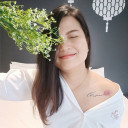 ชุดนอนสีขาว