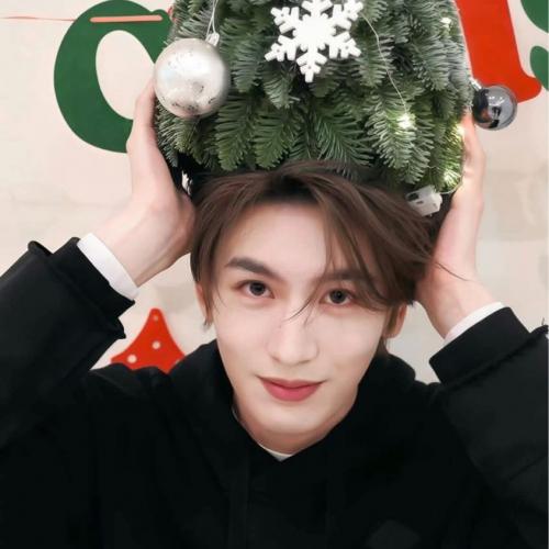 สมาชิกหมายเลข 8615946