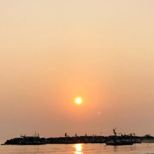 เมื่อท้องฟ้ามาบรรจบกับท้องทะเล