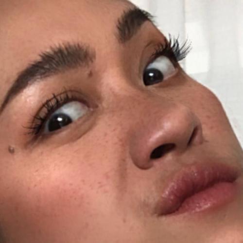 Rabbitllcute_telling