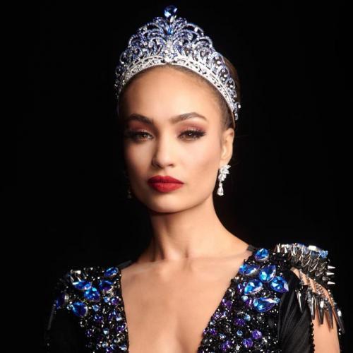 ป้าบุญนีศรีจักรวาล