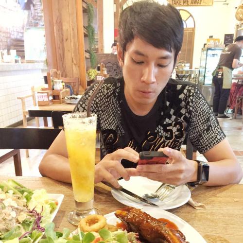 เจ้าชายพุงย้อย