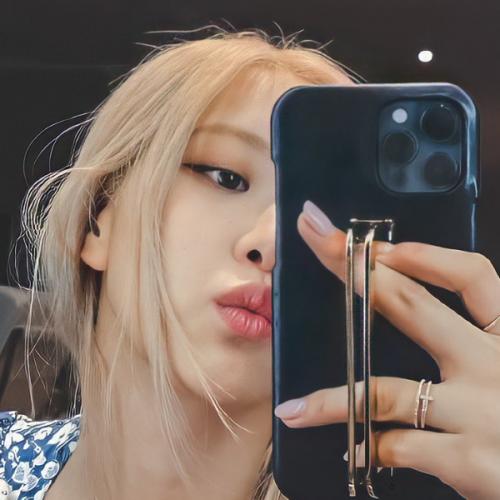 เพียงแค่ฝนตกลงที่หน้าต่าง