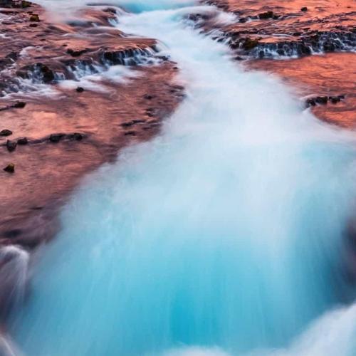 สายน้ำสีฟ้า