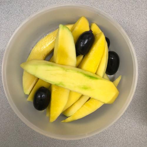 สาวน้อย พลังบวก