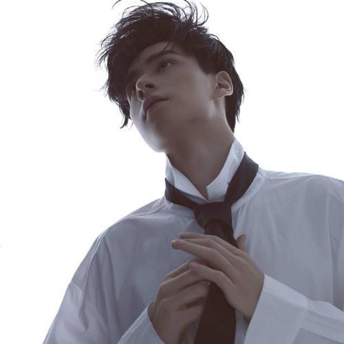 เอกตะวัน