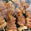 หมูปิ้งริมรั้ว