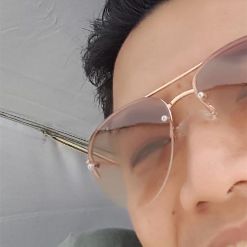 เอก อัมรินทร์